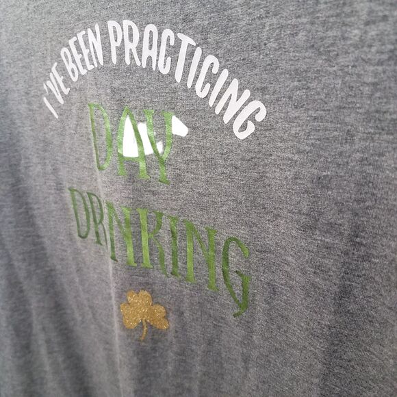 St. Patricks Day Womens Sz M Gray Solid Long Sleeve Sweatshirt - Picture 3 of 8